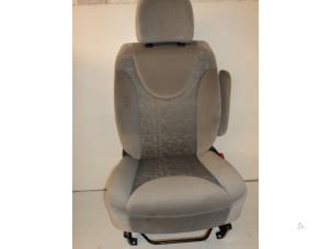 Używane Fotel prawy Fiat Scudo (270) 2.0 D Multijet Cena € 210,00 Procedura marży oferowane przez Maresia Parts