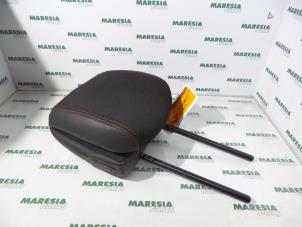 Used Headrest Renault Espace (JK) 2.2 dCi 16V Price € 50,00 Margin scheme offered by Maresia Parts