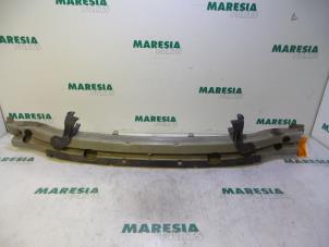 Used Rear bumper frame Renault Espace (JK) 2.2 dCi 16V Price € 40,00 Margin scheme offered by Maresia Parts