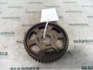 Used Camshaft sprocket Alfa Romeo 145/146 Price € 105,00 Margin scheme offered by Maresia Parts