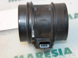 Used Airflow meter Peugeot 407 (6D) 2.0 HDiF 16V Price € 35,00 Margin scheme offered by Maresia Parts