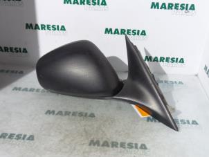 Used Wing mirror, right Alfa Romeo 159 (939AX) 1.9 JTDm Price € 65,00 Margin scheme offered by Maresia Parts