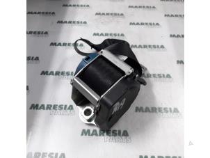 Used Rear seatbelt, right Alfa Romeo 159 (939AX) 1.9 JTDm Price € 50,00 Margin scheme offered by Maresia Parts