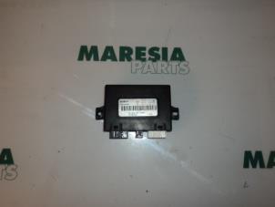 Używane Sterownik Rózne Citroen C6 (TD) 2.7 HDiF V6 24V Cena € 60,00 Procedura marży oferowane przez Maresia Parts