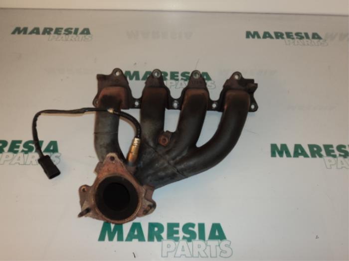 Gebrauchte Abgaskrümmer Renault Laguna II Grandtour (KG) 1.8 16V Preis € 50,00 Margenregelung angeboten von Maresia Parts