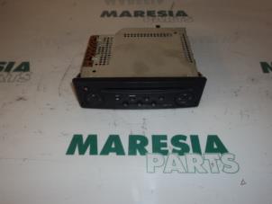 Used Radio CD player Renault Clio II Societe (SB) 1.5 dCi 65 Price € 60,00 Margin scheme offered by Maresia Parts