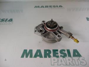 Used Vacuum pump (diesel) Peugeot 406 Price € 50,00 Margin scheme offered by Maresia Parts