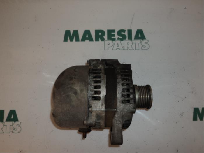 Used Dynamo Renault Vel Satis (BJ) 3.0 dCi V6 24V Price € 50,00 Margin scheme offered by Maresia Parts