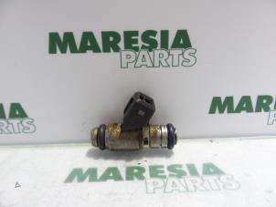 Used Injector (petrol injection) Fiat Seicento (187) 1.1 MPI S,SX,Sporting Price € 20,00 Margin scheme offered by Maresia Parts