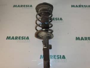 Used Front shock absorber rod, left Peugeot 206 (2A/C/H/J/S) 1.4 XR,XS,XT,Gentry Price € 50,00 Margin scheme offered by Maresia Parts