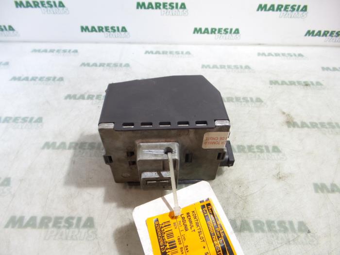 Używane Stacyjka + Kluczyk Renault Laguna Cena € 131,25 Procedura marży oferowane przez Maresia Parts