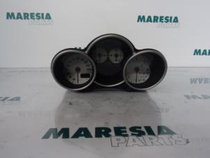 Used Instrument panel Alfa Romeo 147 (937) 1.9 JTD 115 Price € 50,00 Margin scheme offered by Maresia Parts