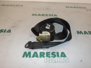 Usagé Ceinture de sécurité avant droite Peugeot Partner 2.0 HDI Prix € 25,00 Règlement à la marge proposé par Maresia Parts