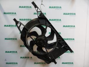 Used Fan motor Renault Laguna II (BG) 2.2 dCi 150 16V Price € 40,00 Margin scheme offered by Maresia Parts
