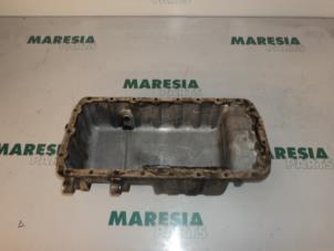 Używane Miska olejowa Peugeot 307 (3A/C/D) 2.0 HDi 90 Cena € 50,00 Procedura marży oferowane przez Maresia Parts