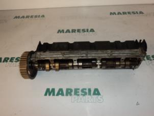 Used Camshaft Citroen C4 Grand Picasso (UA) 1.8 16V Price € 105,00 Margin scheme offered by Maresia Parts