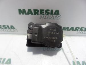 Used Heater valve motor Renault Megane II Grandtour (KM) 1.9 dCi 120 Price € 25,00 Margin scheme offered by Maresia Parts