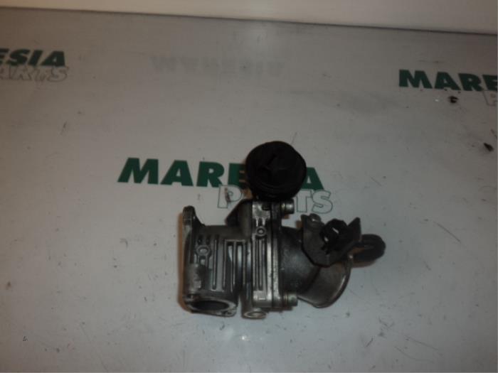 Gebrauchte Drosselklappengehäuse Alfa Romeo 147 (937) 1.9 JTD 115 Preis € 105,00 Margenregelung angeboten von Maresia Parts