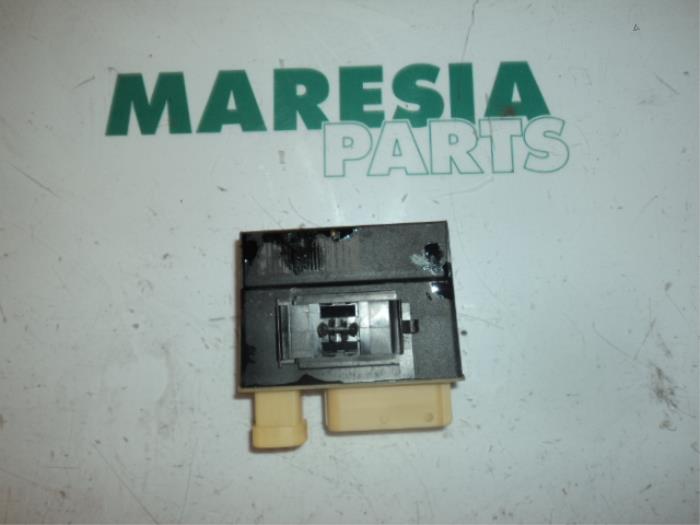 Usagé Ordinateur divers Citroen C3 (SC) 1.6 HDi 92 Prix € 15,00 Règlement à la marge proposé par Maresia Parts