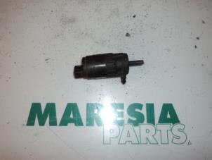 Used Windscreen washer pump Fiat Ducato (250) 2.3 D 120 Multijet Price € 24,20 Inclusive VAT offered by Maresia Parts