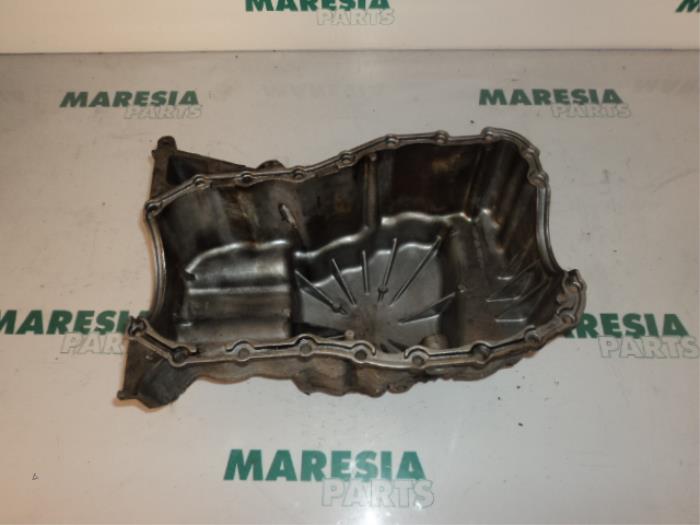 Gebrauchte Ölwanne Renault Clio II Societe (SB) 1.5 dCi 65 Preis € 30,00 Margenregelung angeboten von Maresia Parts
