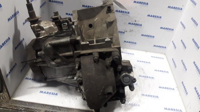 Gearbox from a Lancia Phedra 2.2 JTD 16V 2002