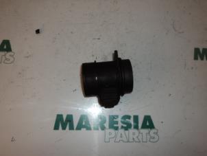 Used Airflow meter Peugeot 307 SW (3H) 2.0 HDi 135 16V FAP Price € 35,00 Margin scheme offered by Maresia Parts