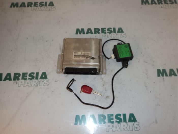 Gebrauchte Steuergerät Motormanagement Alfa Romeo 156 (932) 1.9 JTD Preis € 131,25 Margenregelung angeboten von Maresia Parts