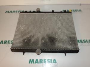 Used Radiator Peugeot 307 Break (3E) 1.6 HDi 90 16V Price € 29,00 Margin scheme offered by Maresia Parts