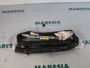 Usagé Airbag plafond droite Citroen C5 III Berline (RD) 1.6 HDiF 16V Prix € 50,00 Règlement à la marge proposé par Maresia Parts