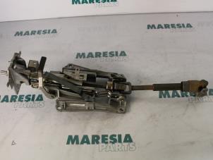 Used Steering column housing Citroen C5 III Berline (RD) 1.6 HDiF 16V Price € 105,00 Margin scheme offered by Maresia Parts