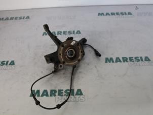 Used Knuckle, front right Lancia Ypsilon (312) 0.9 TwinAir 85 Price € 105,00 Margin scheme offered by Maresia Parts