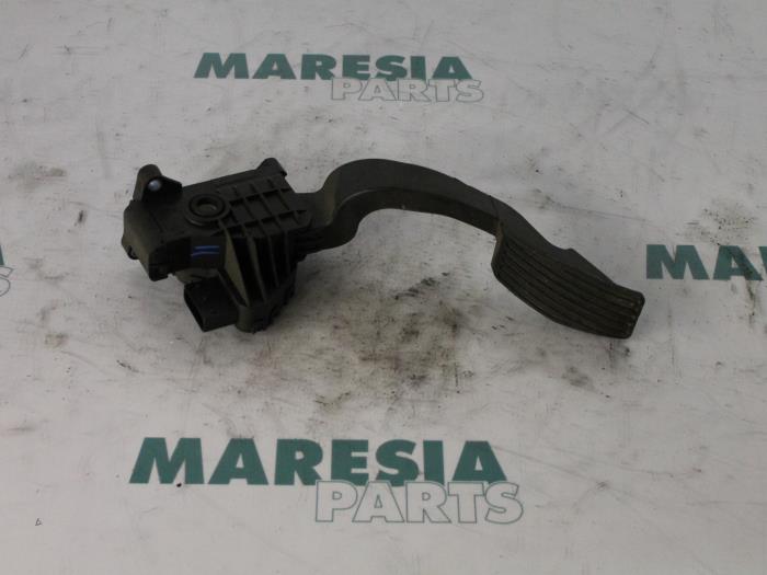 Gebrauchte Gaspedalposition Sensor Fiat Grande Punto (199) 1.4 Preis € 15,00 Margenregelung angeboten von Maresia Parts