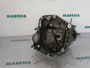 Used Gearbox Fiat Doblo Cargo (223) 1.9 D Price € 285,86 Inclusive VAT offered by Maresia Parts