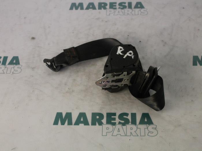 Ceinture Arrière Droite Occasion Pour PEUGEOT 307 CC Phase 1 - 2.0i 180ch - Réf. 8974JY