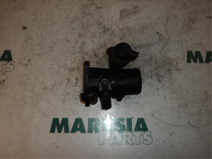 Gebrauchte Drosselklappengehäuse Fiat Scudo (270) 2.0 D Multijet Preis € 75,00 Margenregelung angeboten von Maresia Parts