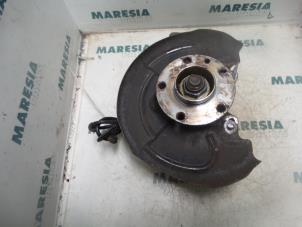 Used Knuckle, rear right Alfa Romeo GTV (916) 2.0 16V Twin Spark Price € 50,00 Margin scheme offered by Maresia Parts