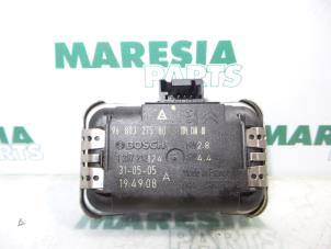 Used Rain sensor Peugeot 607 (9D/U) 2.7 HDi V6 24V Price € 65,00 Margin scheme offered by Maresia Parts