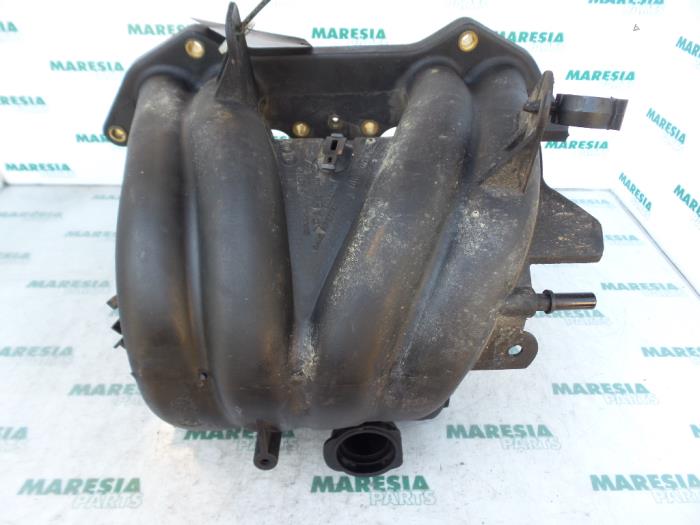 Intake manifold Peugeot 206 1.1 XN,XR - 0342G3 HFZ