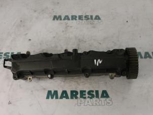 Used Camshaft Peugeot 206 SW (2E/K) 1.6 16V Price € 50,00 Margin scheme offered by Maresia Parts