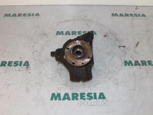 Usados Mangueta de dirección derecha delante Fiat Punto II (188) 1.2 16V 5-Drs. Precio € 25,00 Norma de margen ofrecido por Maresia Parts