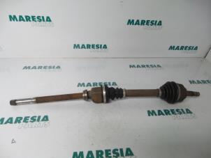 Used Front drive shaft, right Peugeot Partner 1.6 HDI 90 16V Price € 50,00 Margin scheme offered by Maresia Parts