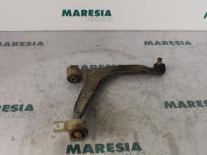 Used Front lower wishbone, right Peugeot Partner 1.6 HDI 90 16V Price € 25,00 Margin scheme offered by Maresia Parts