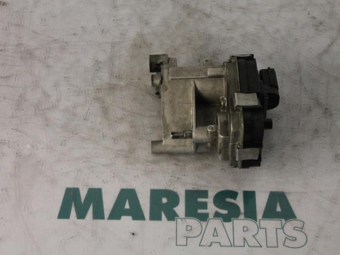 Gebrauchte Drosselklappengehäuse Alfa Romeo GT (937) 1.9 JTD 16V Multijet Preis € 75,00 Margenregelung angeboten von Maresia Parts