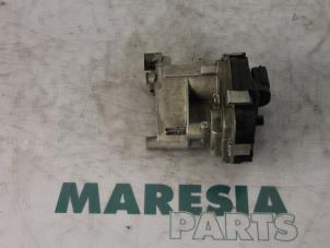 Used Throttle body Alfa Romeo GT (937) 1.9 JTD 16V Multijet Price € 131,25 Margin scheme offered by Maresia Parts