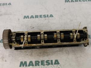 Used Camshaft Citroen Xsara Picasso (CH) 2.0 16V Price € 65,00 Margin scheme offered by Maresia Parts