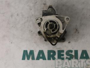 Gebrauchte Vakuumpumpe (Diesel) Fiat Stilo (192A/B) 1.9 JTD 80 5-Drs. Preis € 35,00 Margenregelung angeboten von Maresia Parts