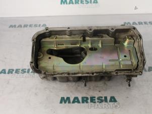 Used Sump Fiat Stilo (192A/B) 1.9 JTD 80 5-Drs. Price € 75,00 Margin scheme offered by Maresia Parts