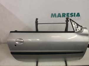 Gebrauchte Tür 2-türig rechts Peugeot 206 CC (2D) 1.6 16V Preis € 105,00 Margenregelung angeboten von Maresia Parts