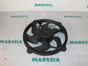 Gebrauchte Kühlgebläse Motor Citroen Xsara Picasso (CH) 1.6 Preis € 50,00 Margenregelung angeboten von Maresia Parts